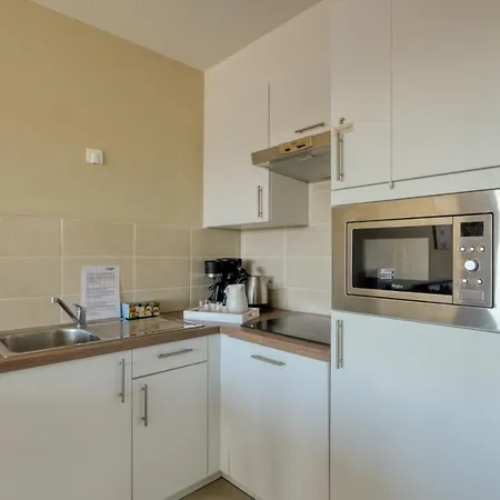 Apartment For 4 People With Balcony *